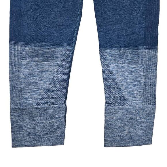 Lululemon Seamlessly Street Crop Heathered Poseidon Size 4 - Picture 6 of 9